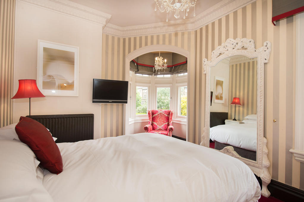 Balmoral Hotel Harrogate Room photo