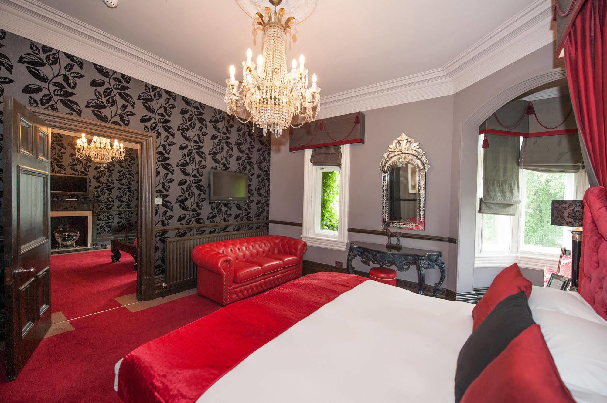 Balmoral Hotel Harrogate Exterior photo
